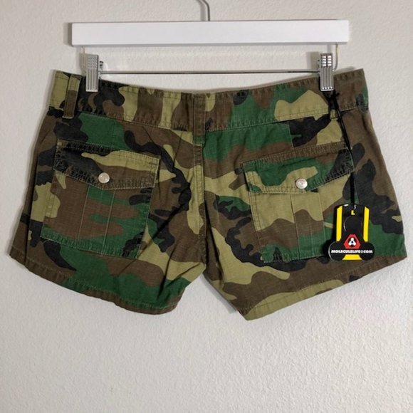 Molecule Cool Fusion Clothings Camo Shorts, size L - Picture 4 of 9